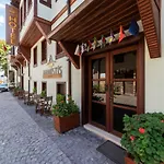 Hotell Armistis 2*