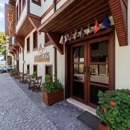 Hotel Armistis 2*