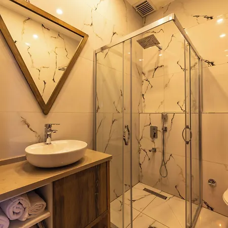 Hotel Armistis 2*